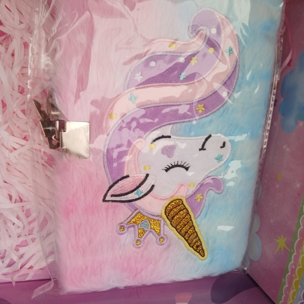 Magic Unicorn Gift Set - Picture 4 of 11